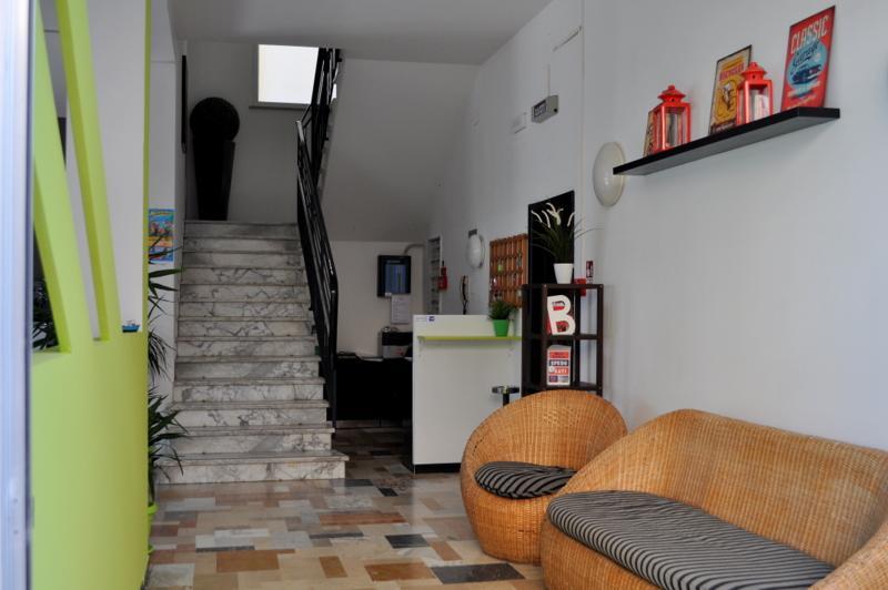 Hotel Urano Католика Екстериор снимка