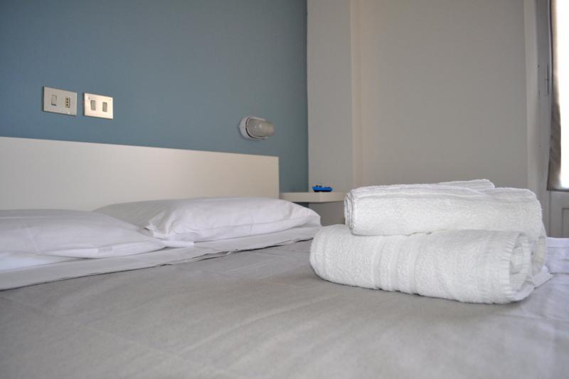 Hotel Urano Католика Екстериор снимка